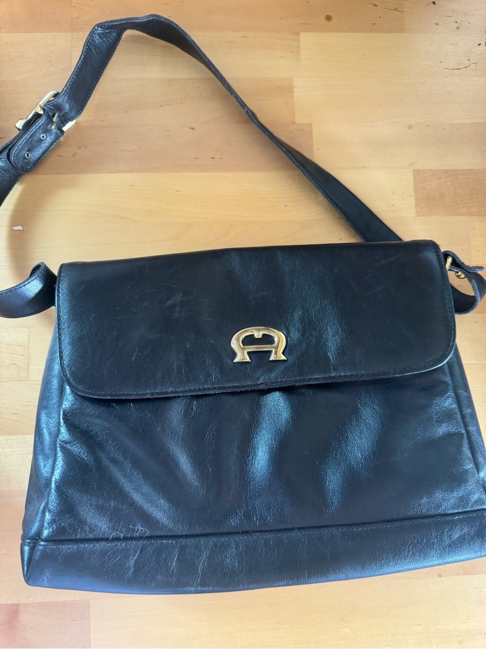 Vintage Etienne Aigner Bag